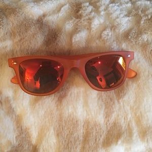 Polaroid Sunglasses New Without Tag